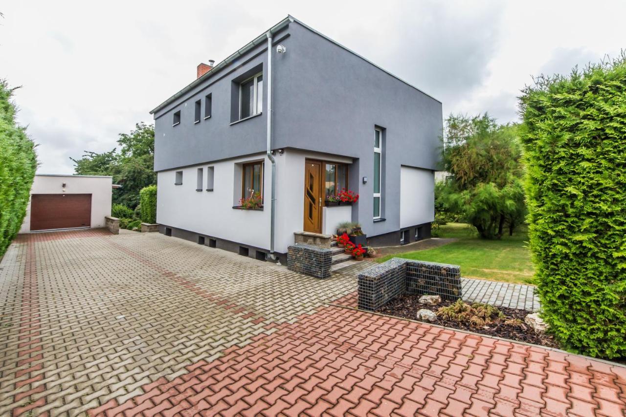 Pension Milada Klecany Exterior photo